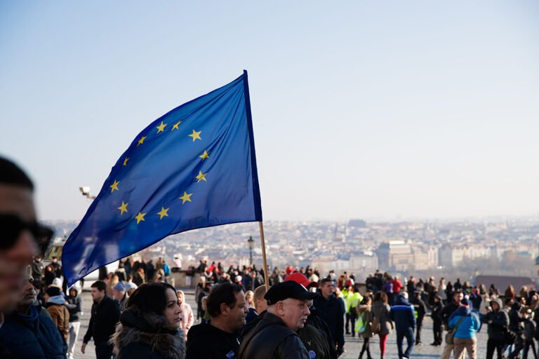 Despite Economic Pressures, Europeans Continue To Back Nature Protection, Survey Finds