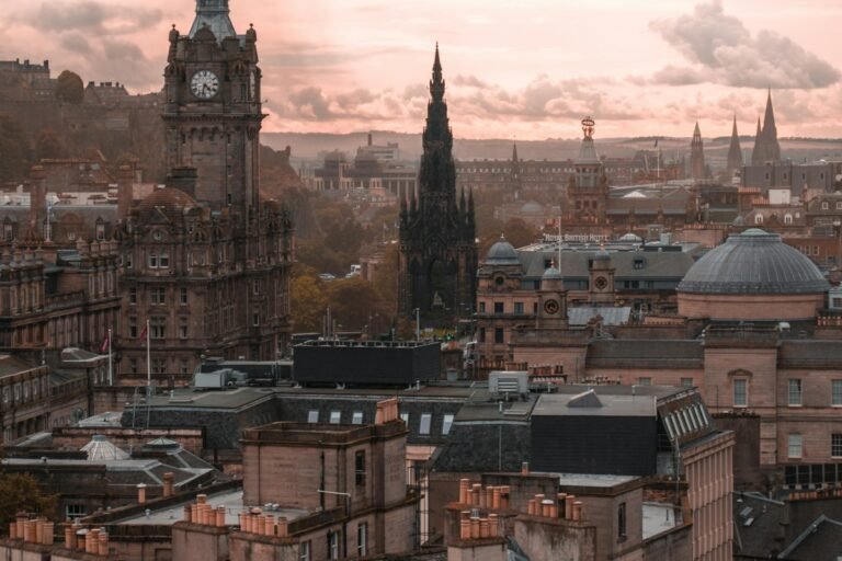 Edinburgh Tells Two Stories in Stone